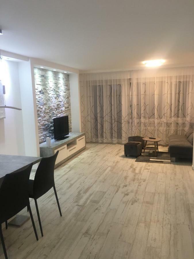 Holiday 87 Leukerbad Dış mekan fotoğraf