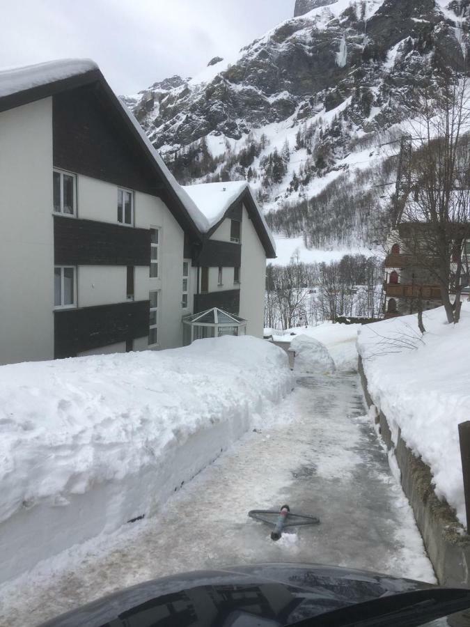 Holiday 87 Leukerbad Dış mekan fotoğraf